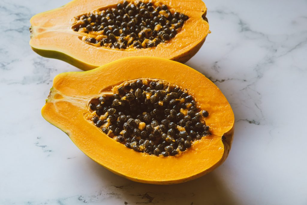 papaya-frutas-buenas-para-gastritis